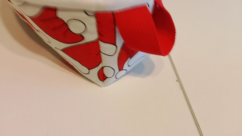 Koszyczek na pieczywo świąteczny - czapki Mikołaja - obrazek 8