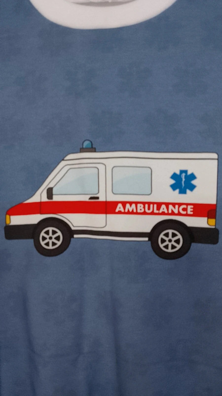 Bluza chłopięca Ambulans rozm 122 - WYPRZEDAŻ - obrazek 3