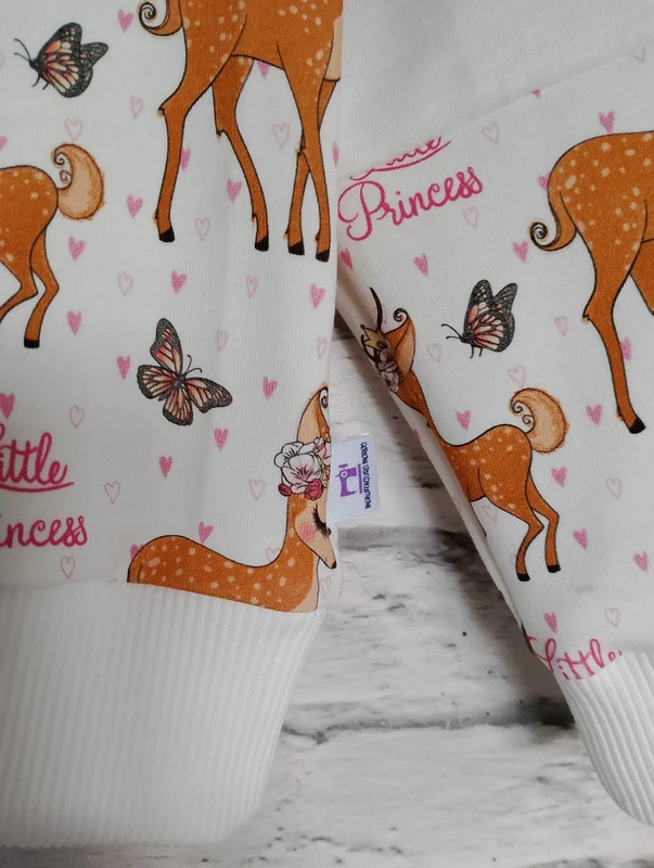 Bluza dla dziewczynki jelonki rozm 110 - obrazek 3