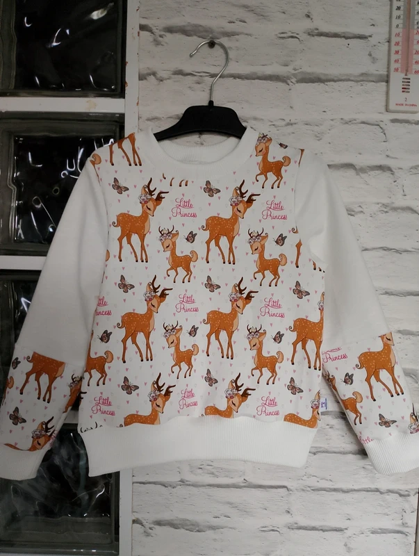 Bluza dla dziewczynki jelonki rozm 110