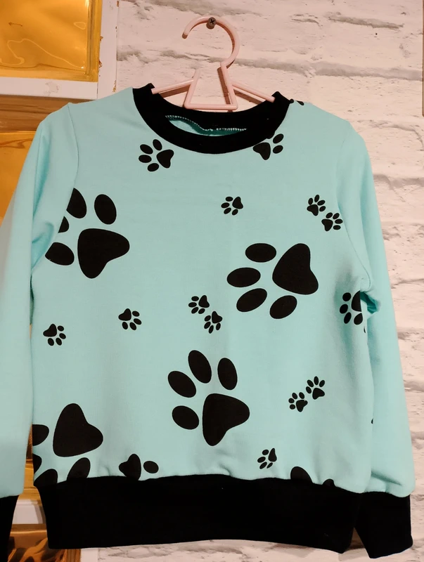 Dziecięca bluza unisex - łapki rozm 110 - obrazek 8