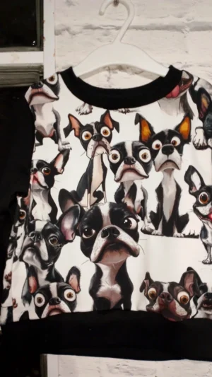 Bluza dziecięca pieski rozm 110