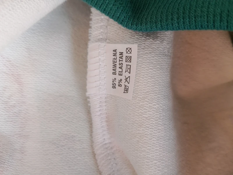 Nowa chłopięca bluza Rekiny rozm 140 - obrazek 4