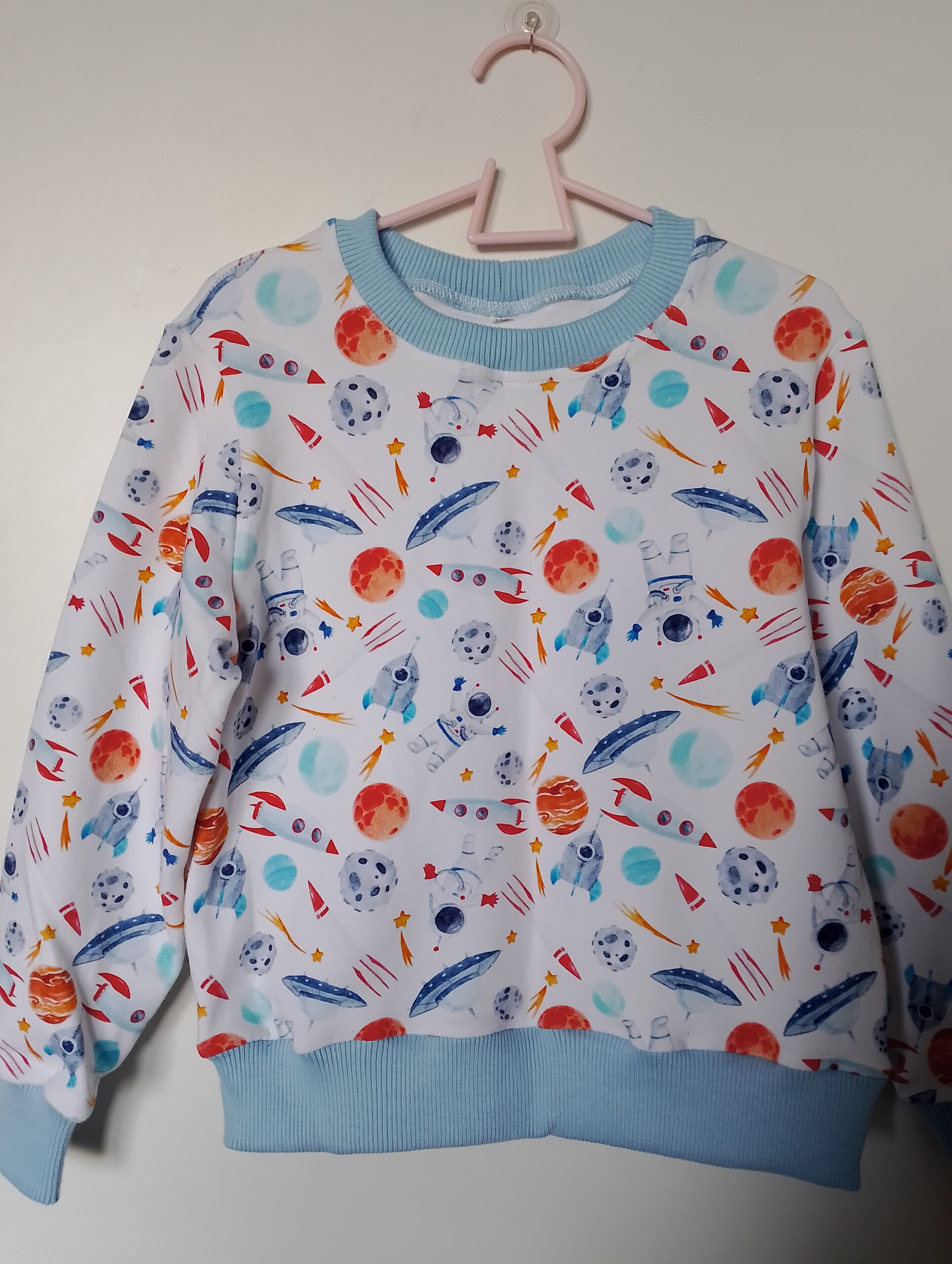 Bluza dziecięca Kosmos rozm 116 - obrazek 2