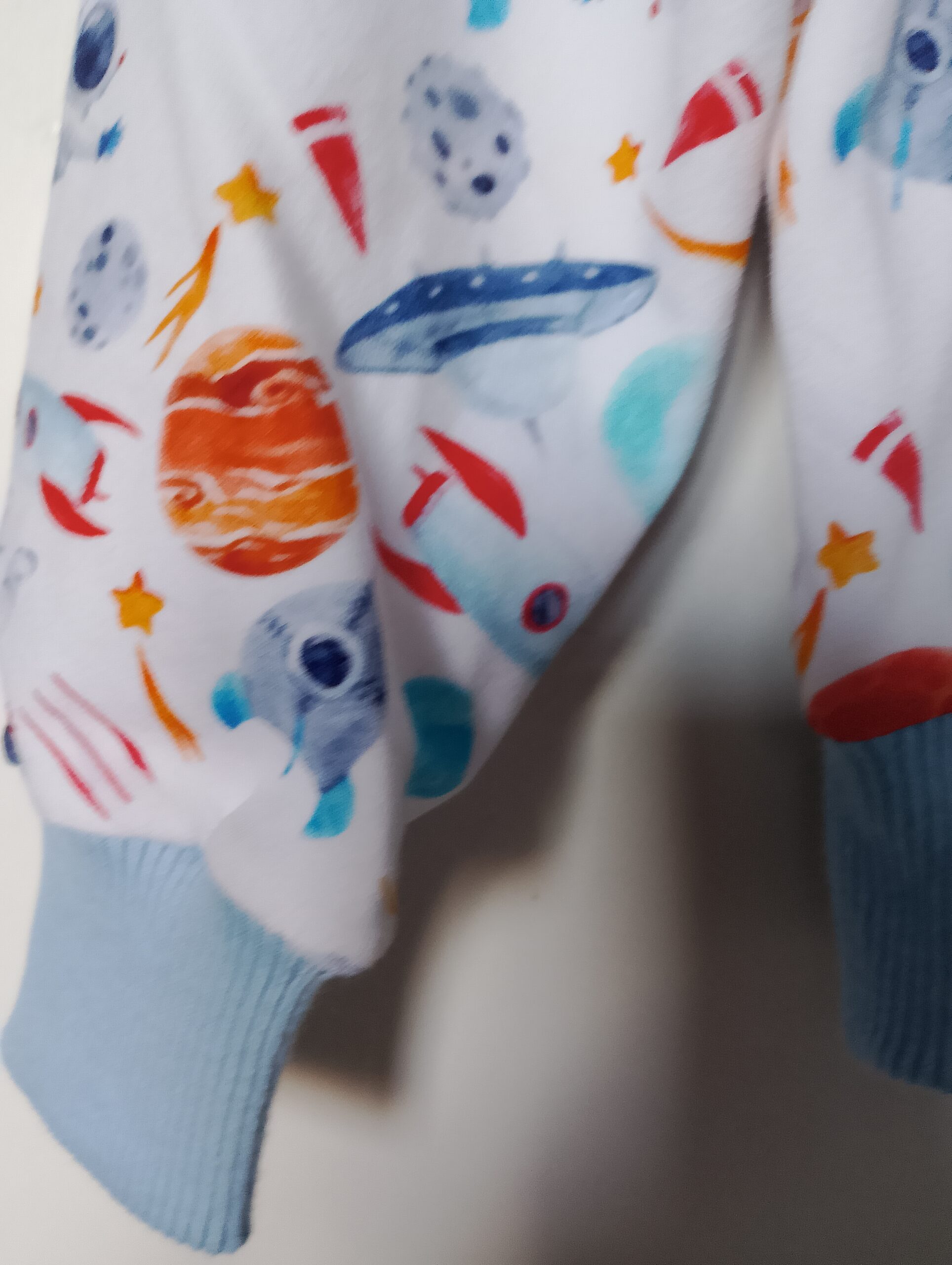 Bluza dziecięca Kosmos rozm 116 - obrazek 3