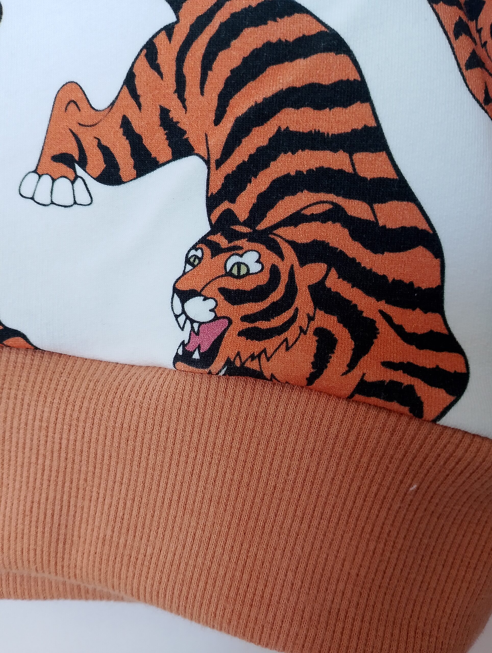 Bluza dzicięca Tygrysy rozm 116 - obrazek 7
