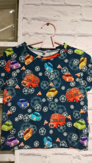 T-shirt dziecięcy brytyjskie autka rozm 104