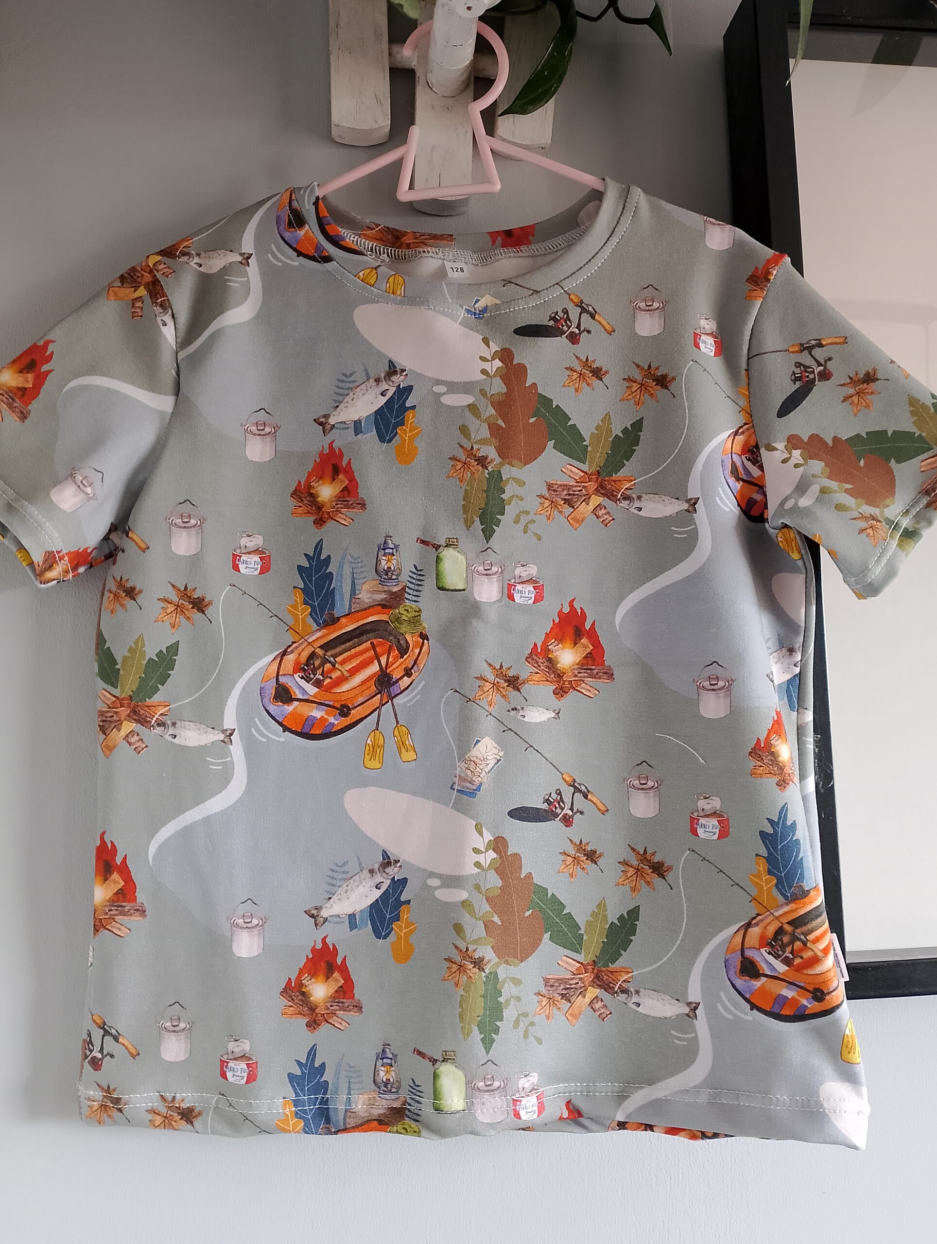 T-shirt dziecięcy Biwak rozm 128