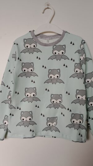 Chłopięca koszulka longsleeve Nietoperze rozm 116